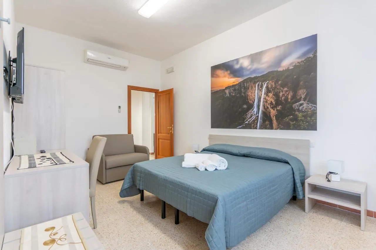 Hotel Dei Tacchi Osini