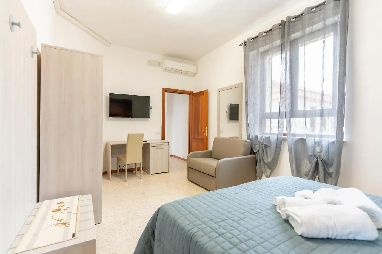 Hotel Dei Tacchi Osini