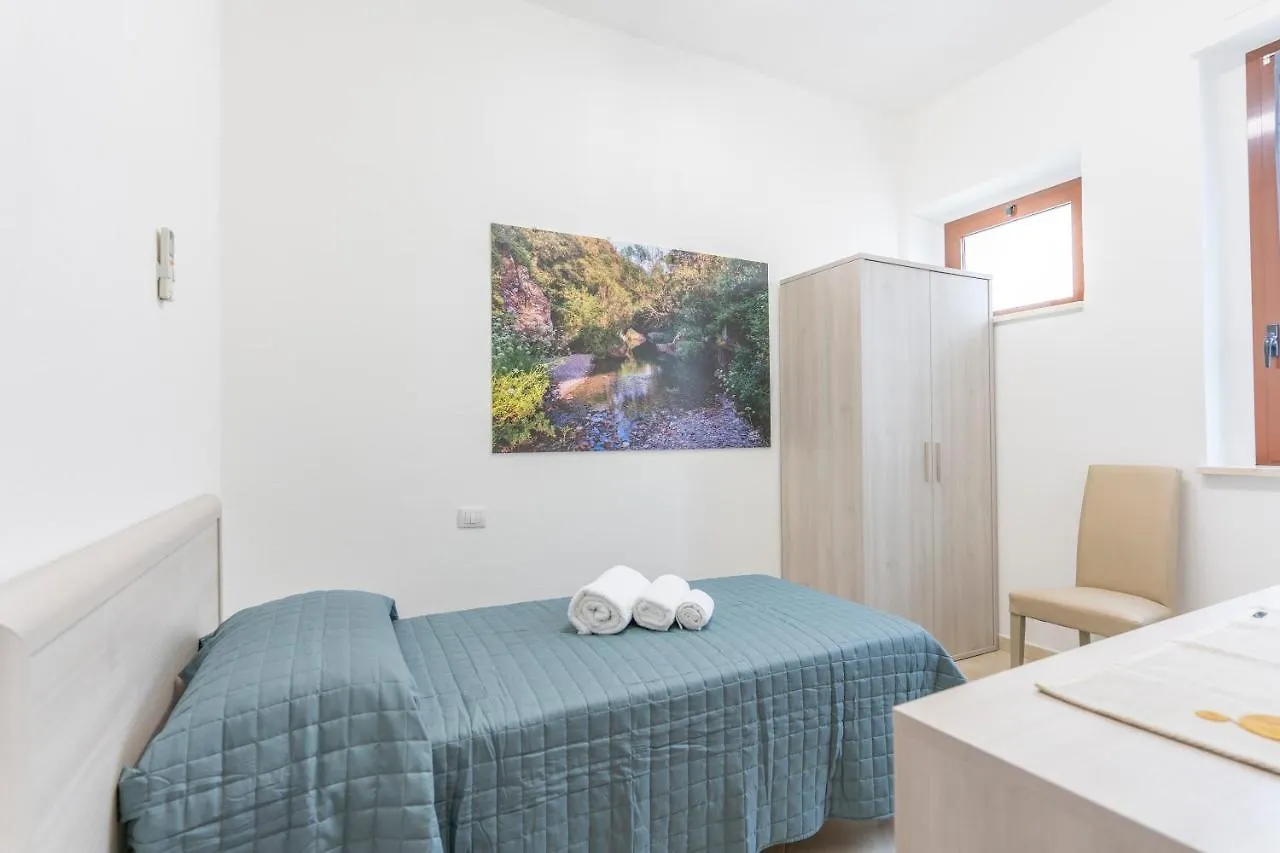 Hotel Dei Tacchi Osini 3*,